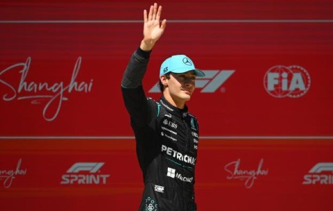 开云体育官网-F1中国站冲刺赛拉塞尔夺冠 法拉利双车紧随其后
