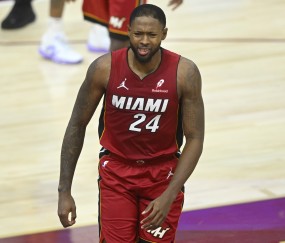 🚨Shams:热火送出海史密斯+32年次轮 换来篮网受保护26年次轮
