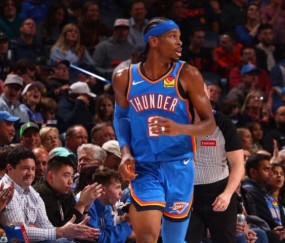 赛季47次30+待超KD纪录 新一代雷神已然降世